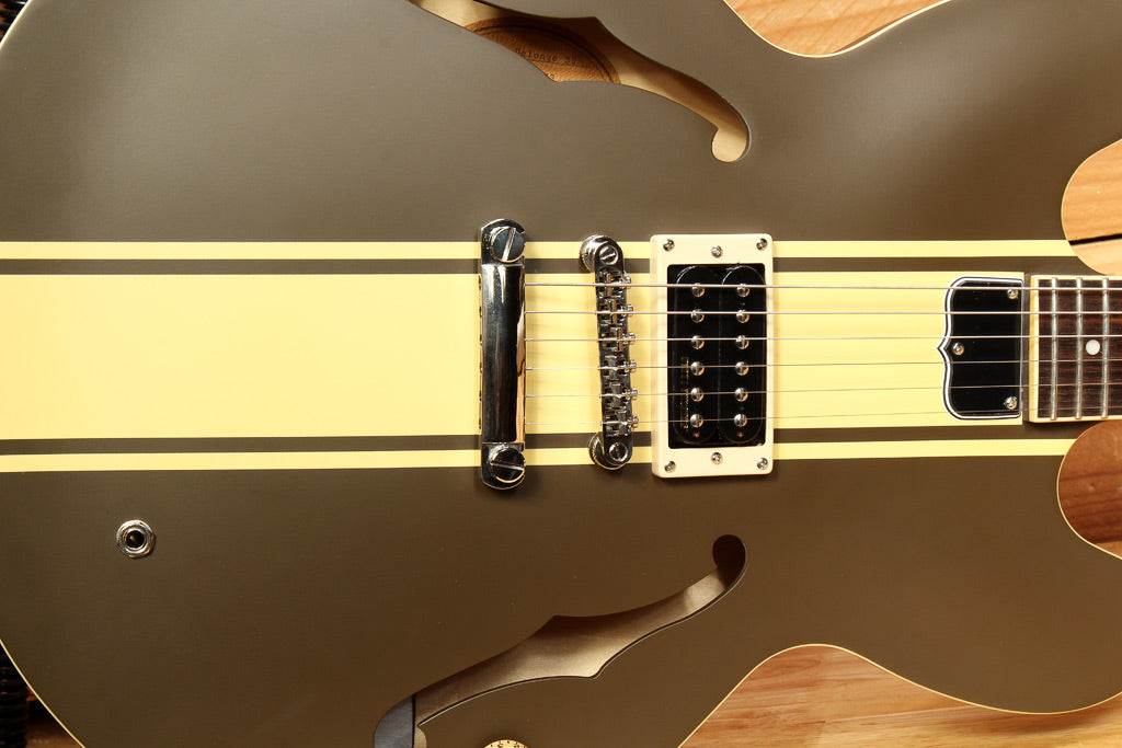 EPIPHONE TOM DELONGE ES-333 Semi-Hollow Body Guitar Mint! + Hard Case 05373