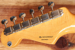 FENDER 2006 CLASSIC SERIES 60s Stratocaster 60th Anni Noiseless Strat 40527