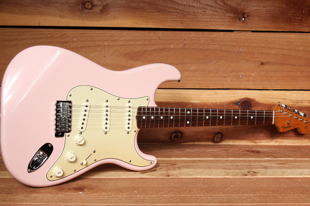 FENDER RARE Shell Pink! Classic Series 60s Stratocaster 2005 Special Strat 97192