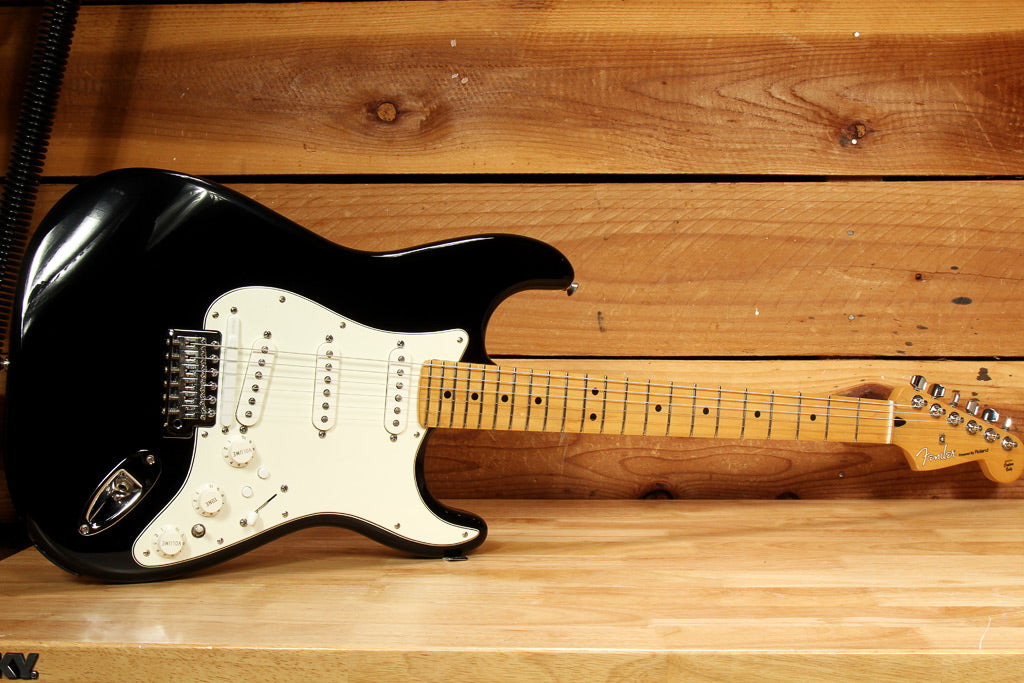 Fender ROLAND Ready GC-1 Stratocaster +HSC Clean! 13-Pin Midi PU Strat 99348