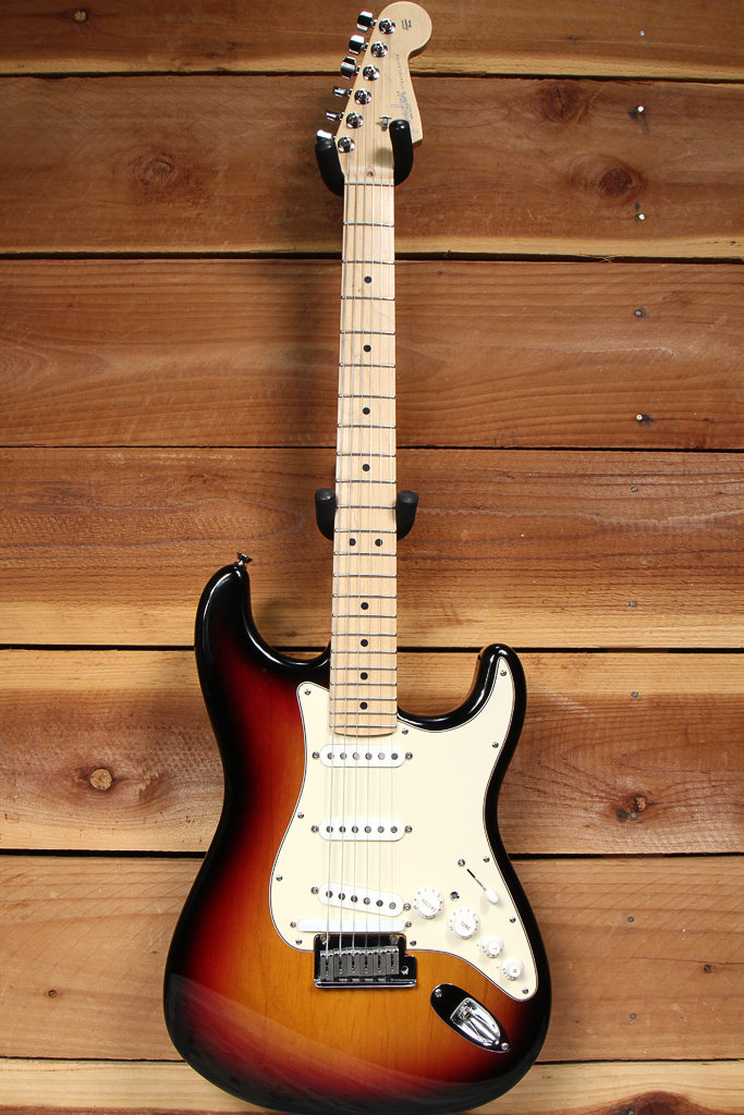 FENDER USA ROLAND VG MODELING STRATOCASTER OHSC + Papers American G5 Strat 35808