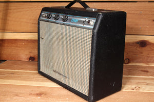 FENDER CHAMP Vintage 70s Amp Great Working Condition Amplifier!