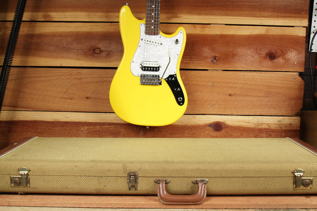 FENDER CYLCONE Rare Graffiti Yellow Made in Mexico + Tweed Hard Case