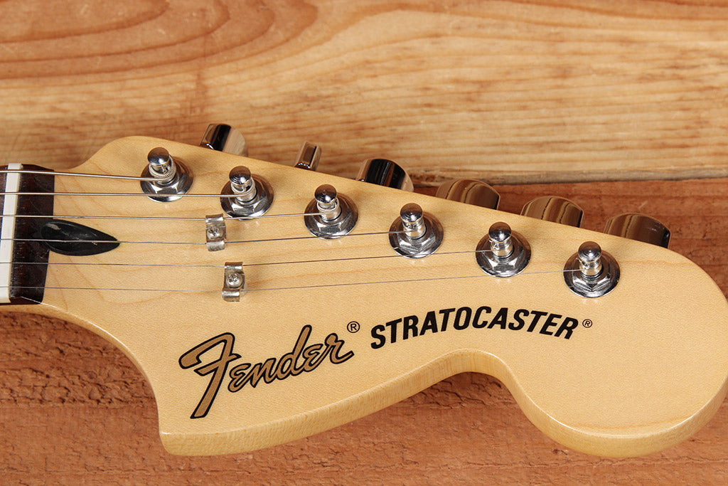 FENDER ROADHOUSE STRATOCASTER RARE SONIC BLUE S-1 Switch Texas Special PU 3182