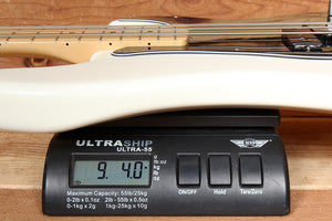FENDER DEE DEE RAMONE Precision Bass Collector P-Bass White 86602