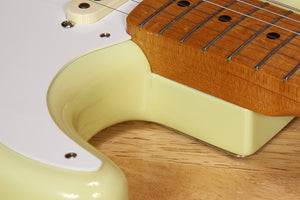 FENDER 2015 FSR Classic Series 50s Stratocaster Apple Green Strat 65465